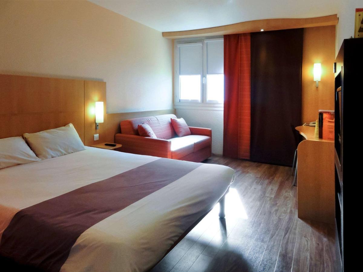 Ibis Roanne Le Coteau Hotel Restaurant Exterior foto