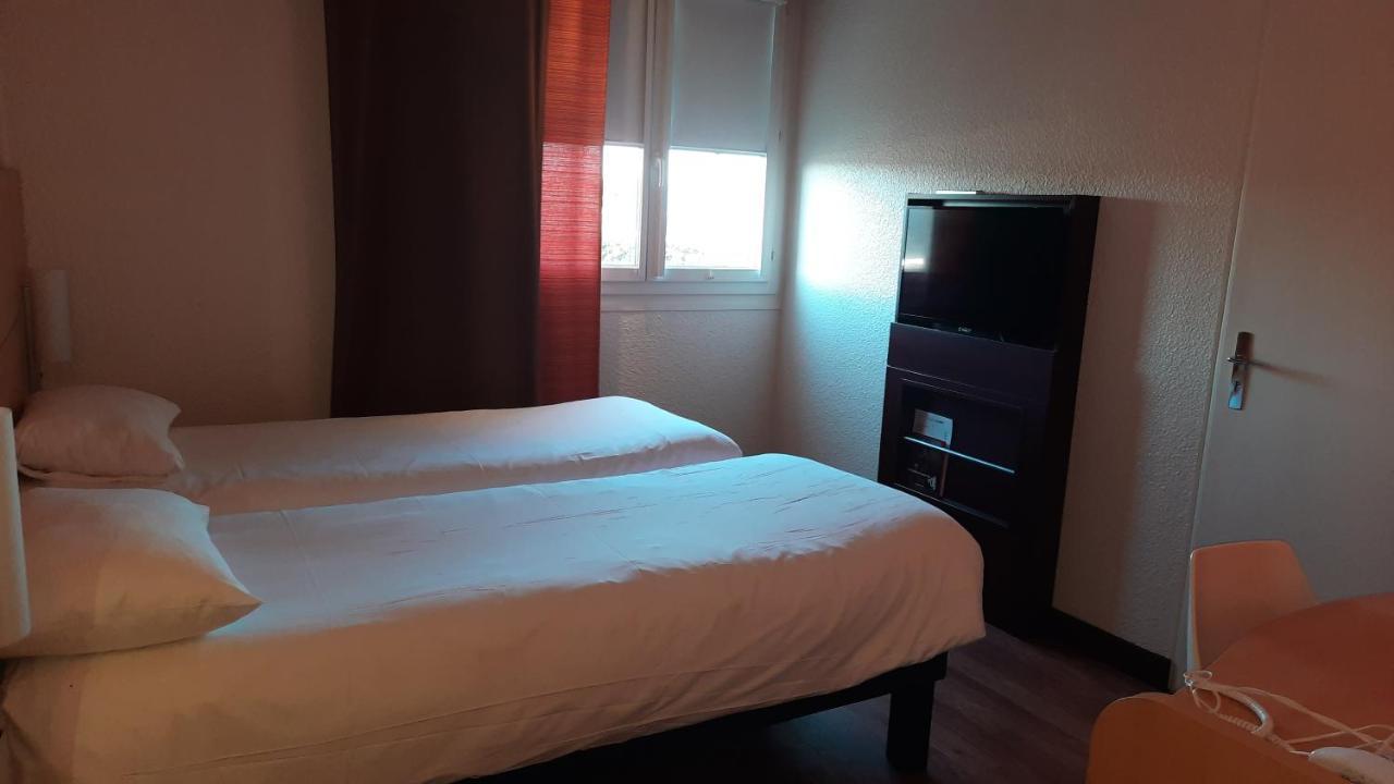 Ibis Roanne Le Coteau Hotel Restaurant Exterior foto