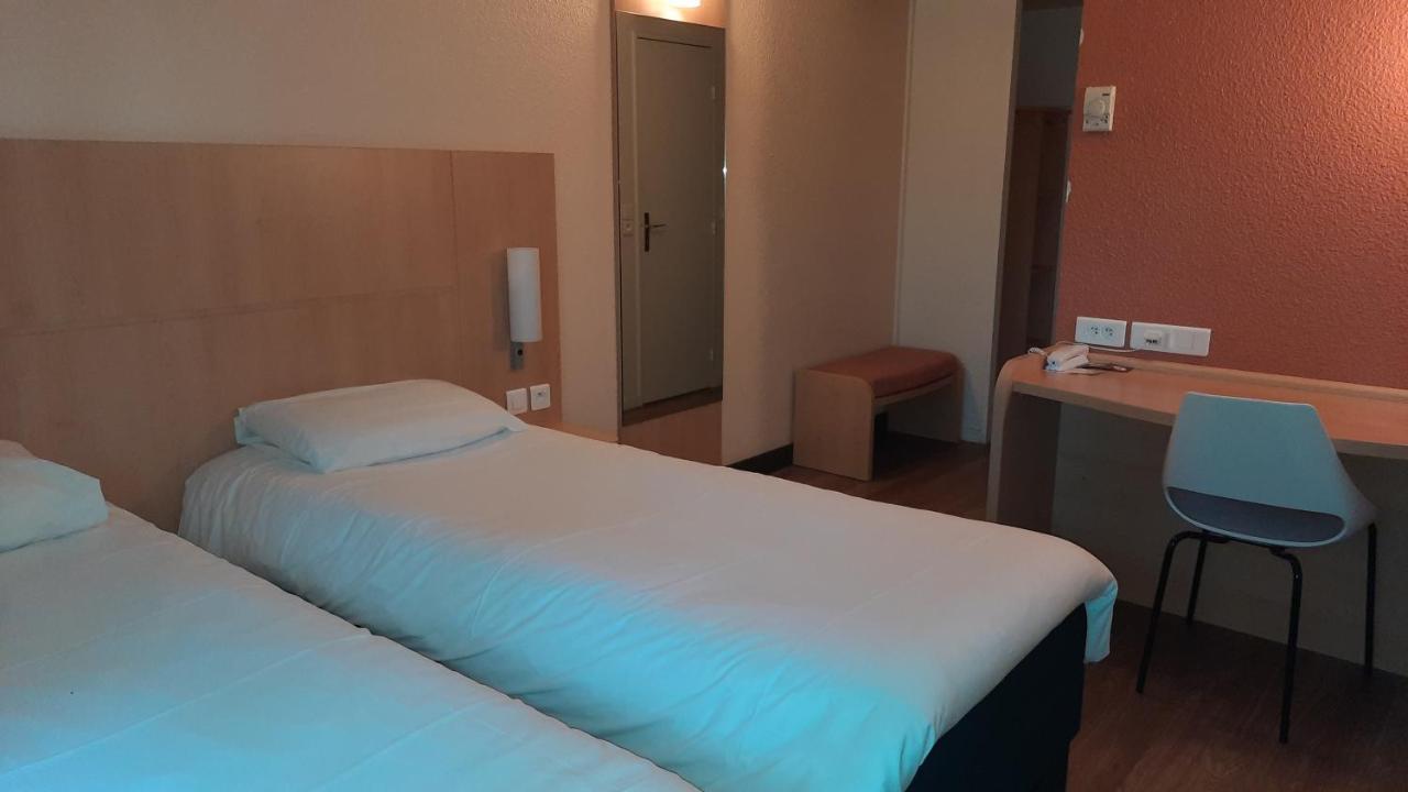 Ibis Roanne Le Coteau Hotel Restaurant Exterior foto